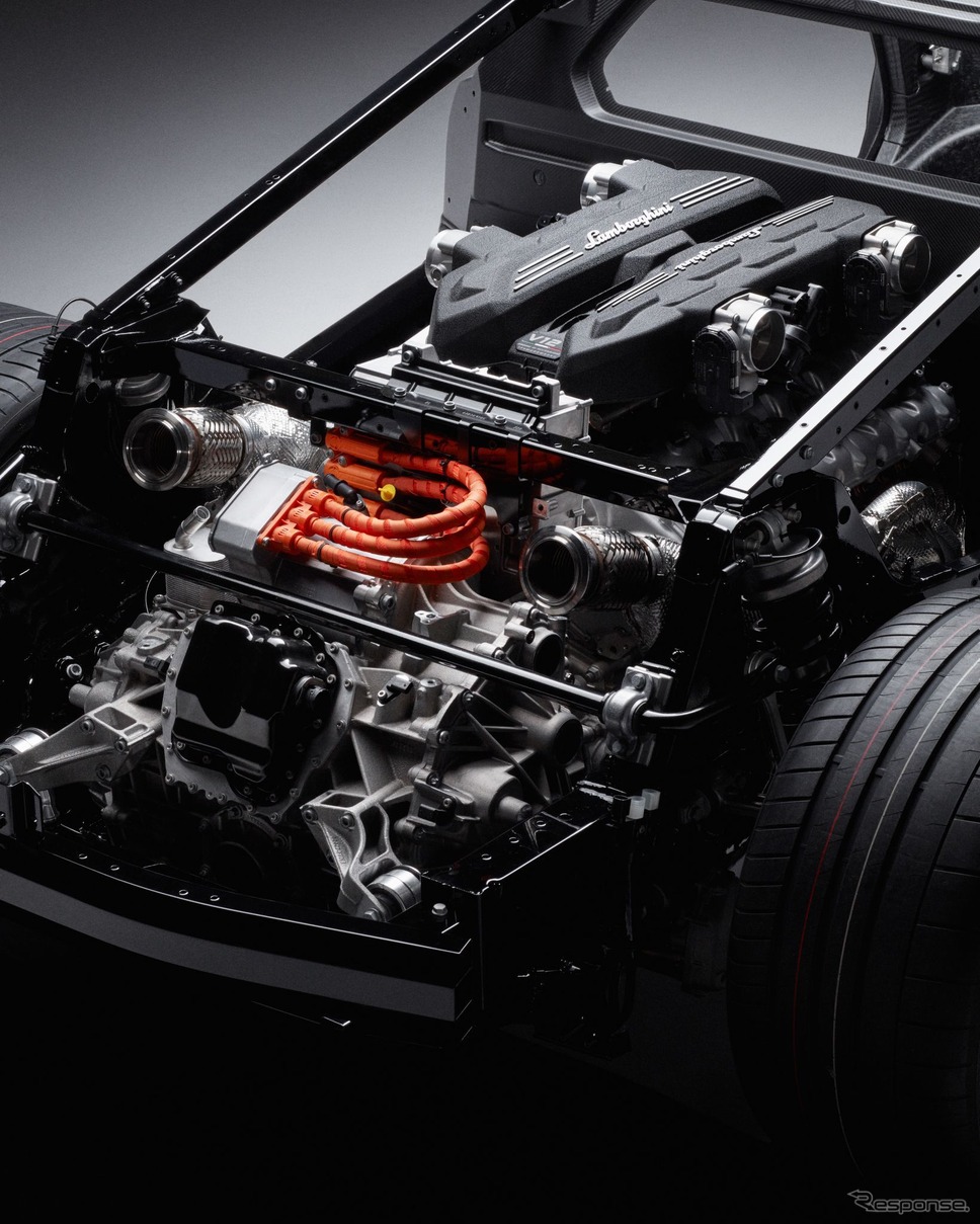 ランボルギーニ「LB744」(コードネーム)《photo by Lamborghini》