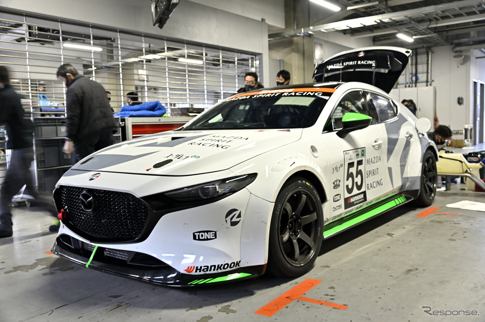 スーパー耐久公式テストの様子《写真撮影 雪岡直樹》