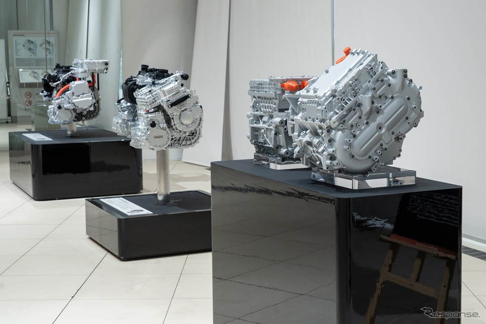 新開発電動パワートレインの試作ユニット《写真提供:日産自動車》