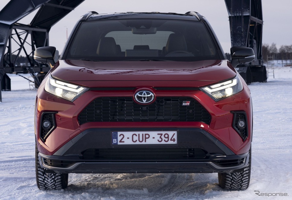 トヨタ RAV4 プラグインハイブリッド の「GRスポーツ」(欧州仕様)《photo by Toyota》