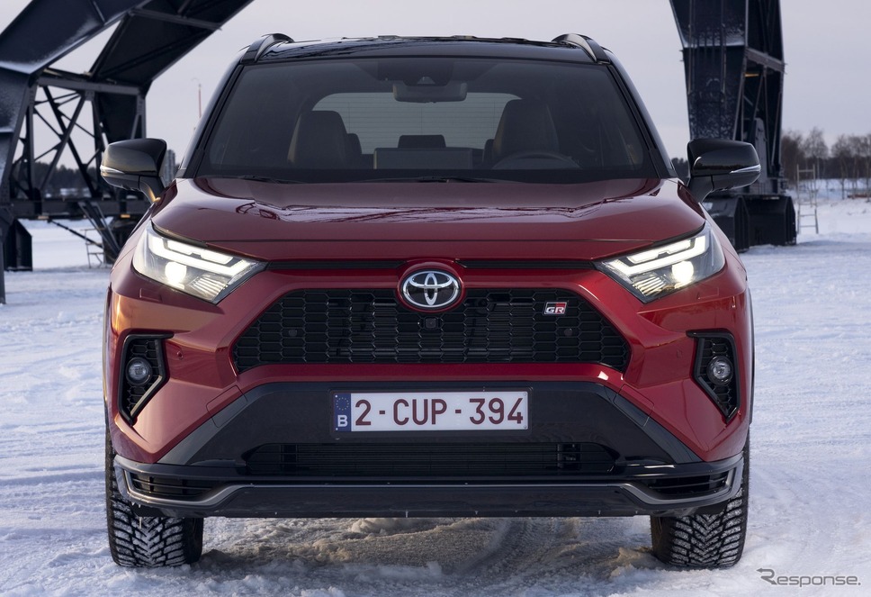 トヨタ RAV4 プラグインハイブリッド の「GRスポーツ」（欧州仕様）《photo by Toyota》