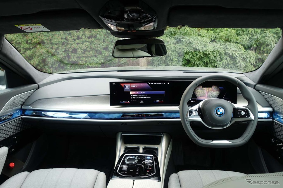 BMW i7 xDrive60《写真撮影 中村孝仁》