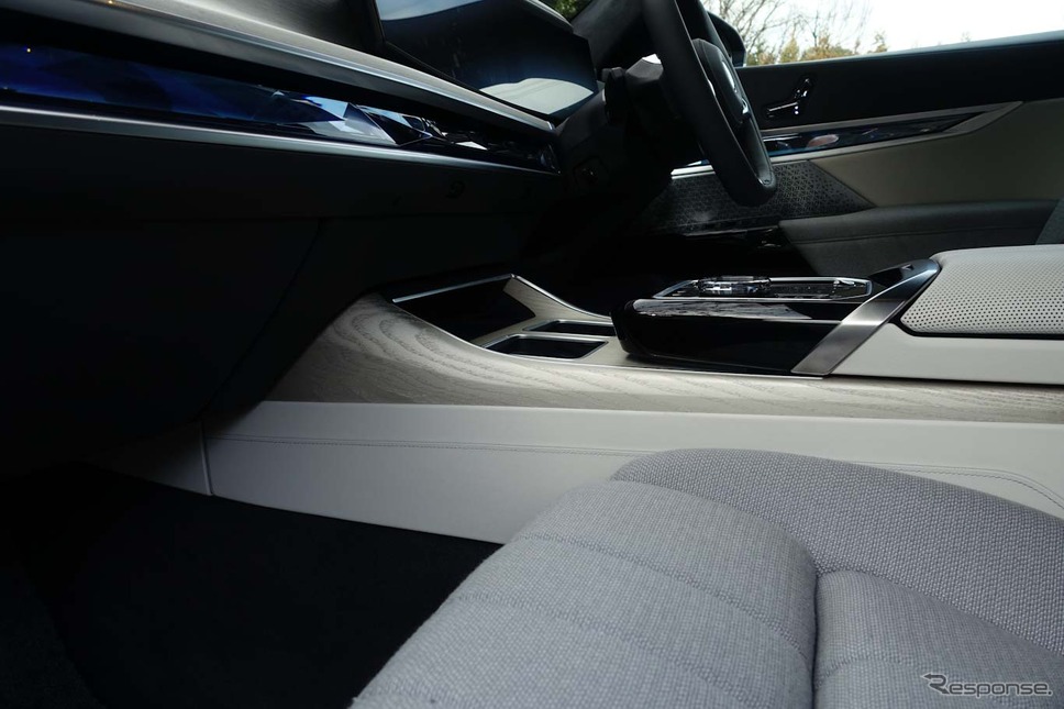 BMW i7 xDrive60《写真撮影 中村孝仁》