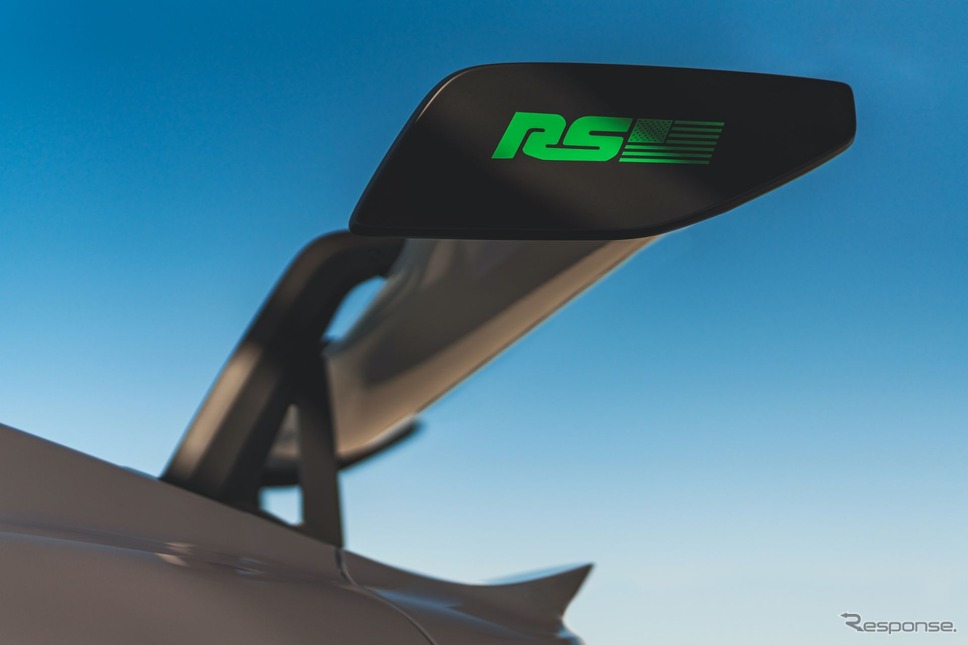 ポルシェ 911 GT3 RS 新型の「トリビュートtoカレラRSパッケージ」《photo by Porsche》