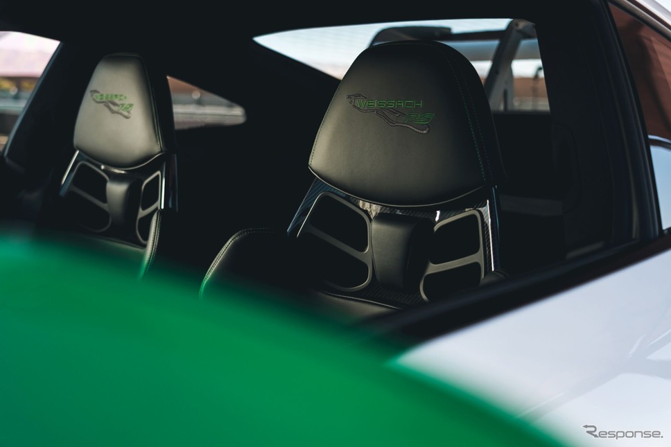 ポルシェ 911 GT3 RS 新型の「トリビュートtoカレラRSパッケージ」《photo by Porsche》