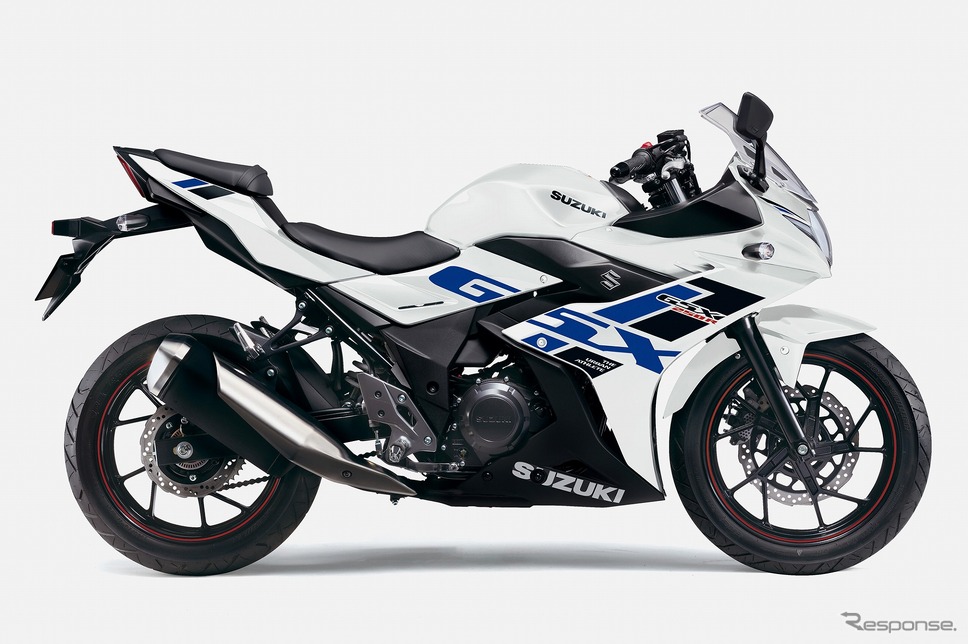 スズキ GSX250R(ホワイト)《写真提供:スズキ》