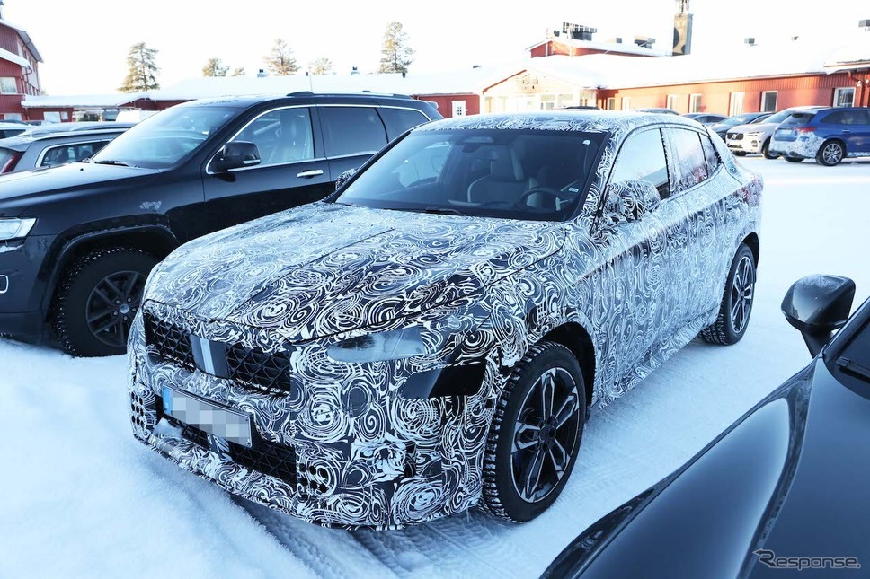 BMW X2 M35i 次期型プロトタイプ(スクープ写真)《APOLLO NEWS SERVICE》