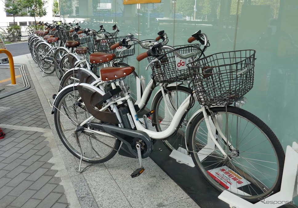 シェアサイクル「ダイチャリ」のステーション《写真撮影 会田肇》