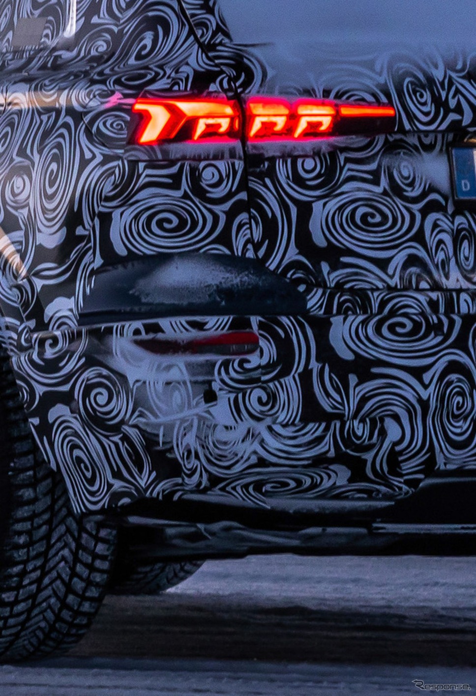 アウディ Q6 e-tron のプロトタイプ《photo by Audi》