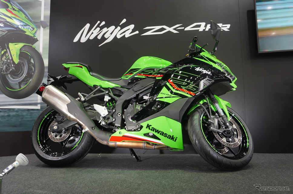 カワサキ Ninja ZX-4RR(東京モーターサイクルショー2023)《写真撮影 宮崎壮人》