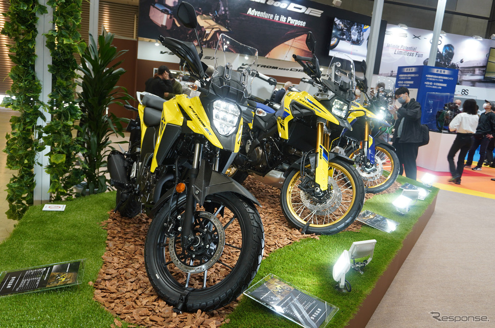スズキ Vストロームシリーズ(東京モーターサイクルショー2023)《写真撮影 宮崎壮人》