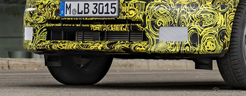 MINI カントリーマン(クロスオーバー)次期型のEVプロトタイプ《photo by MINI》