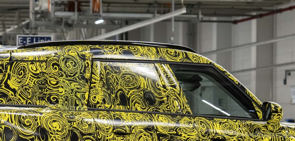 MINI カントリーマン(クロスオーバー)次期型のEVプロトタイプ《photo by MINI》