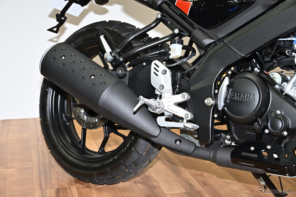 ヤマハ XSR125 アクセサリーパーツ装着車(東京モーターサイクルショー2023)《写真撮影 雪岡直樹》