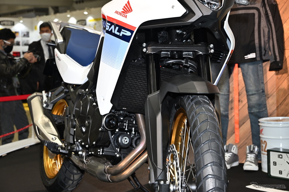 ホンダ XL750トランザルプ(東京モーターサイクルショー2023)《写真撮影 雪岡直樹》