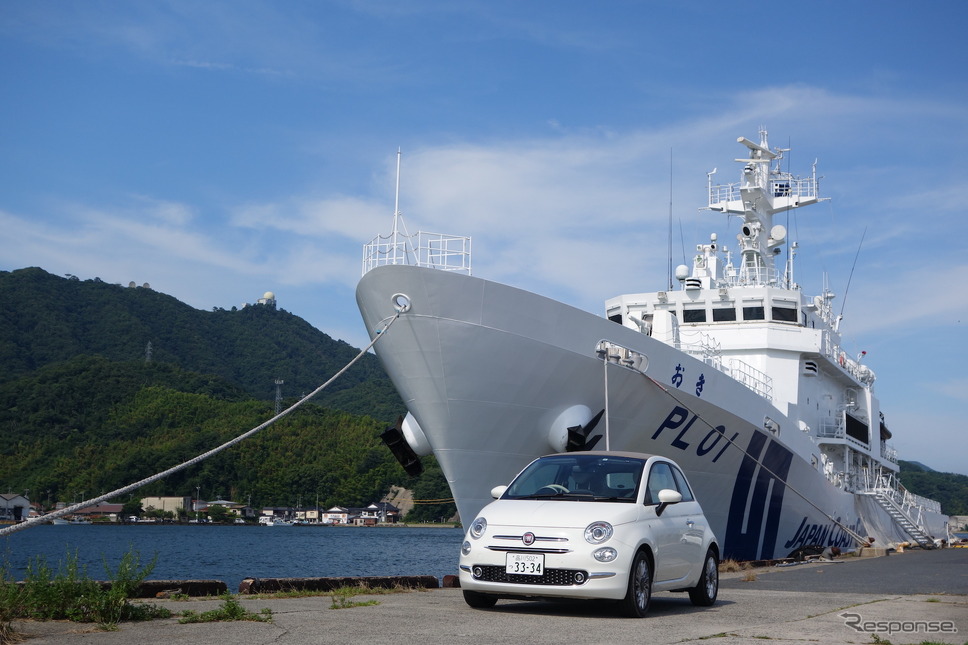 鳥取・境港に碇泊していた海上保安庁の巡視船「おき」とランデヴー撮影。《写真撮影 井元康一郎》