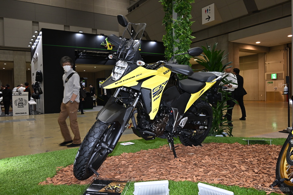 スズキ VストロームSX（東京モーターサイクルショー2023）《写真撮影 雪岡直樹》