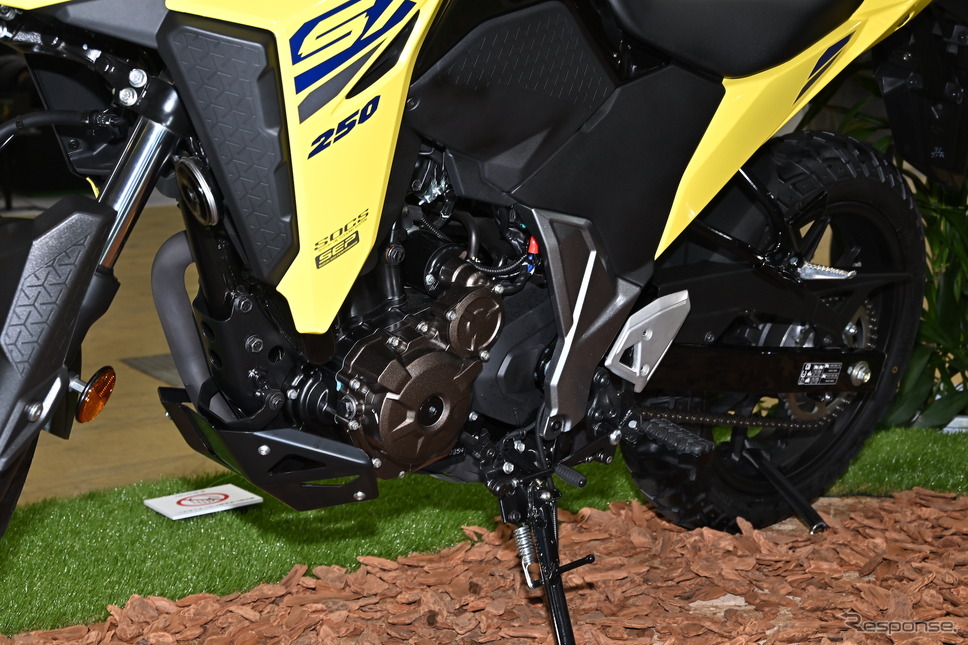 スズキ VストロームSX（東京モーターサイクルショー2023）《写真撮影 雪岡直樹》