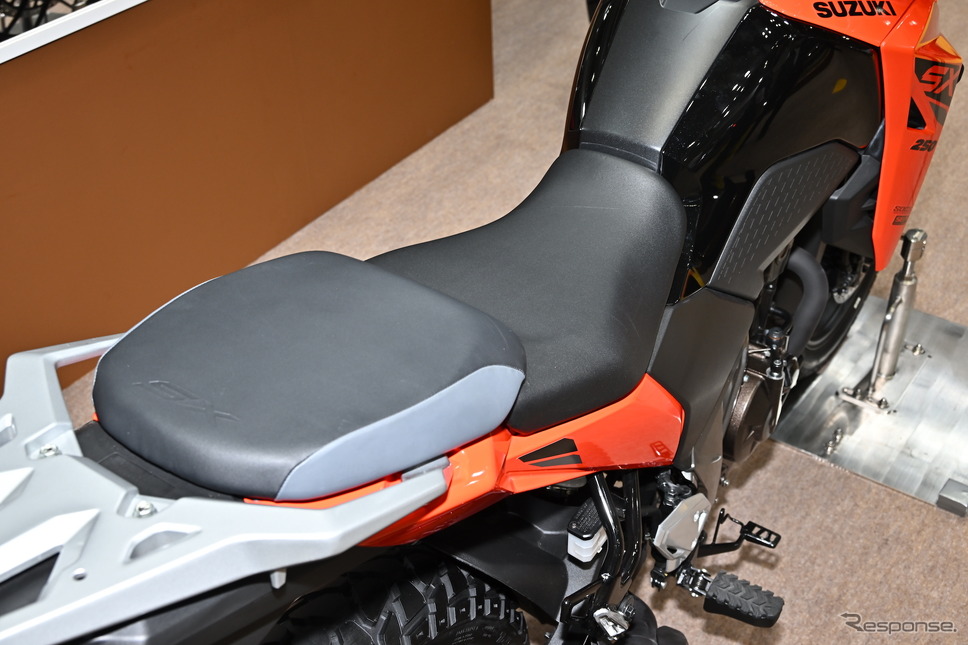 スズキ VストロームSX（東京モーターサイクルショー2023）《写真撮影 雪岡直樹》