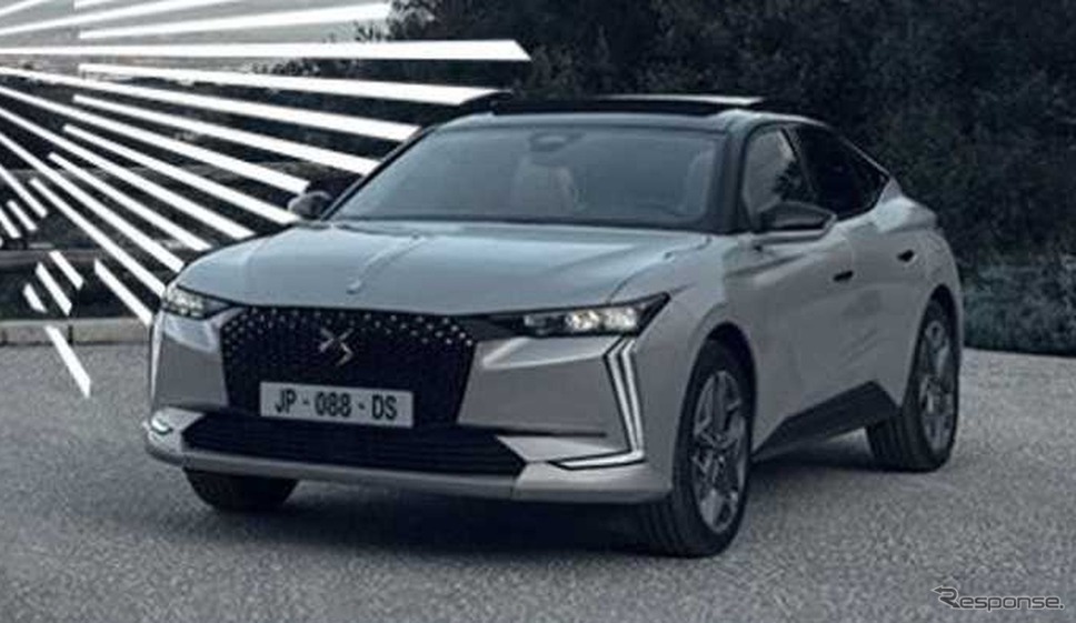 DS 4 の「ESPRIT DE VOYAGE」《photo by DS》