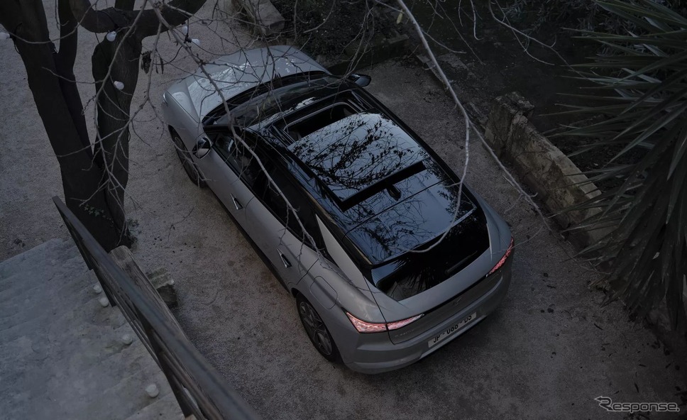 DS 4 の「ESPRIT DE VOYAGE」《photo by DS》
