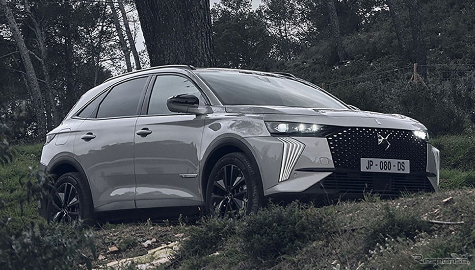 DS 7 の「ESPRIT DE VOYAGE」《photo by DS》