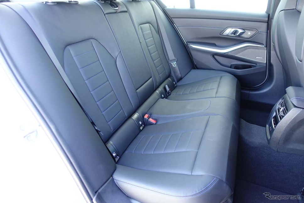 BMW 330e《写真撮影 中村孝仁》