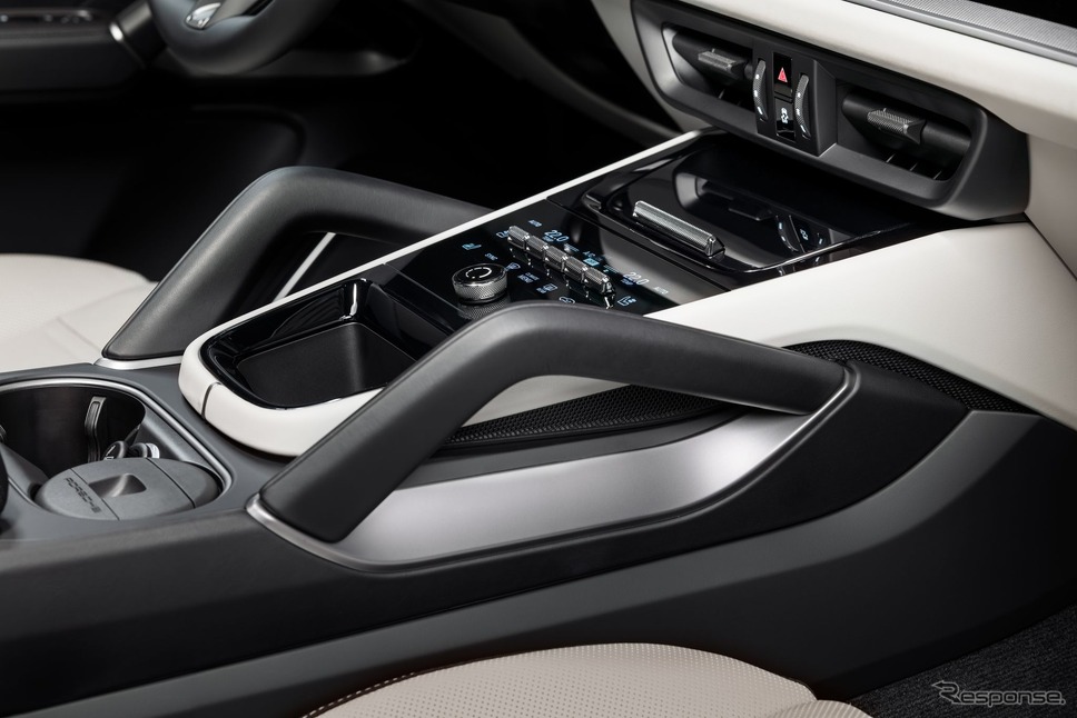 ポルシェ・カイエン 改良新型《photo by Porsche》