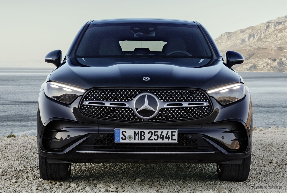 メルセデスベンツ GLCクーペ 新型《photo by Mercedes-Benz》
