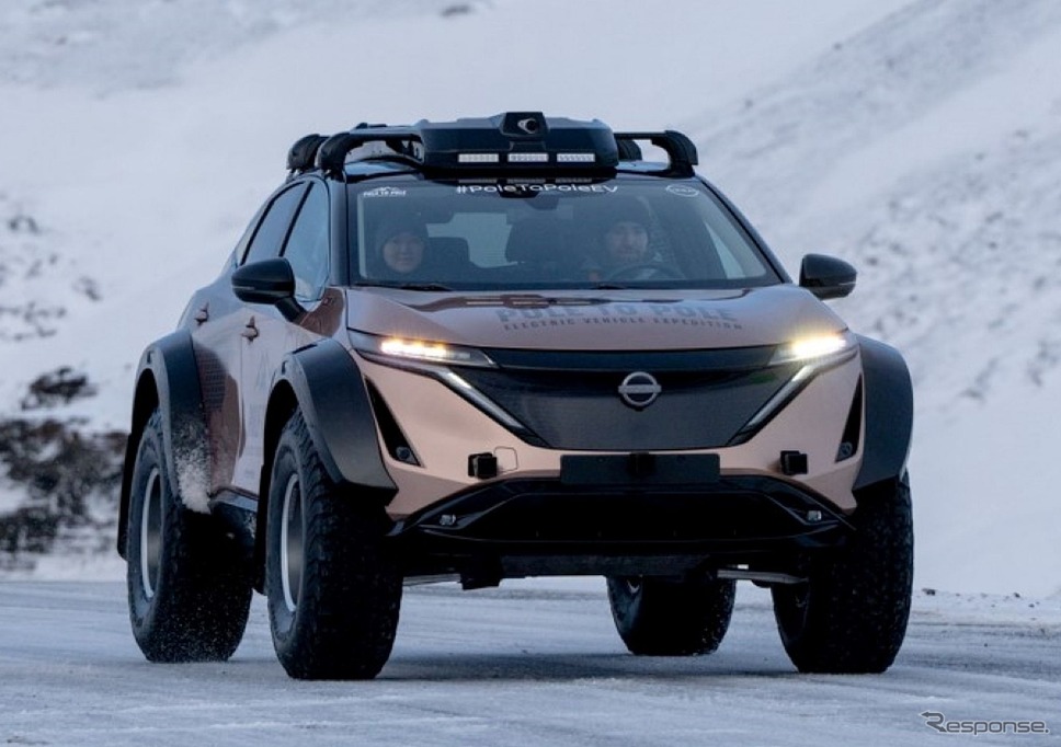 日産 アリア の北極〜南極探検車《photo by Nissan》