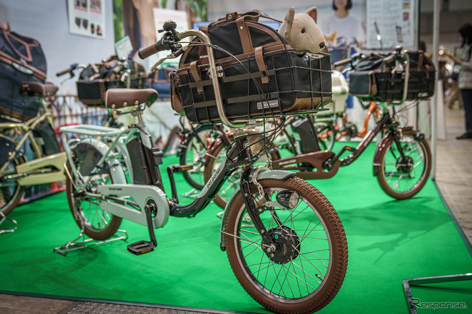 丸石サイクルの「ペットポーターアシスト(pet porter ASSIST)」《写真撮影 石川徹》