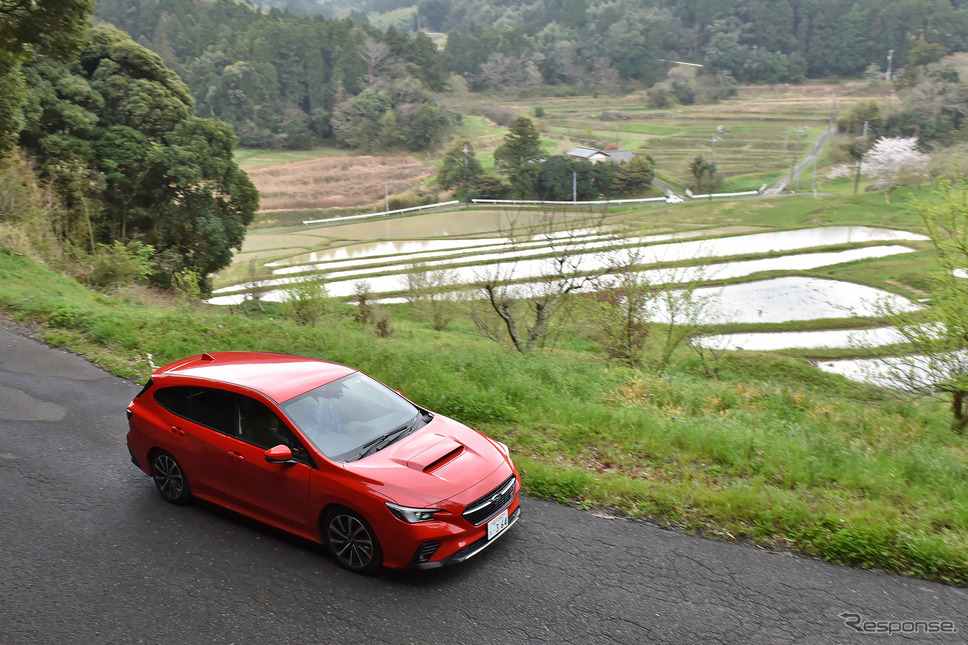 スバルのナビアプリ「SUBAROAD(スバロード)」で千葉をドライブ。旅のお供はレヴォーグ STIスポーツだ。《写真撮影 中野英幸》