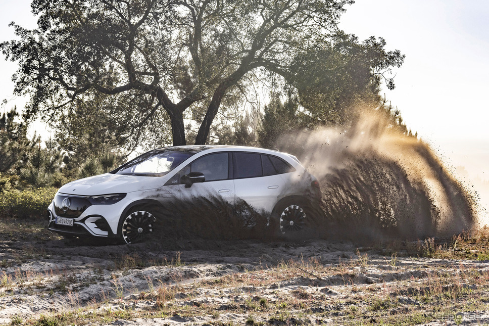 メルセデスベンツ EQE SUV(EQE 500 4MATIC)《photo by Mercedes-benz》