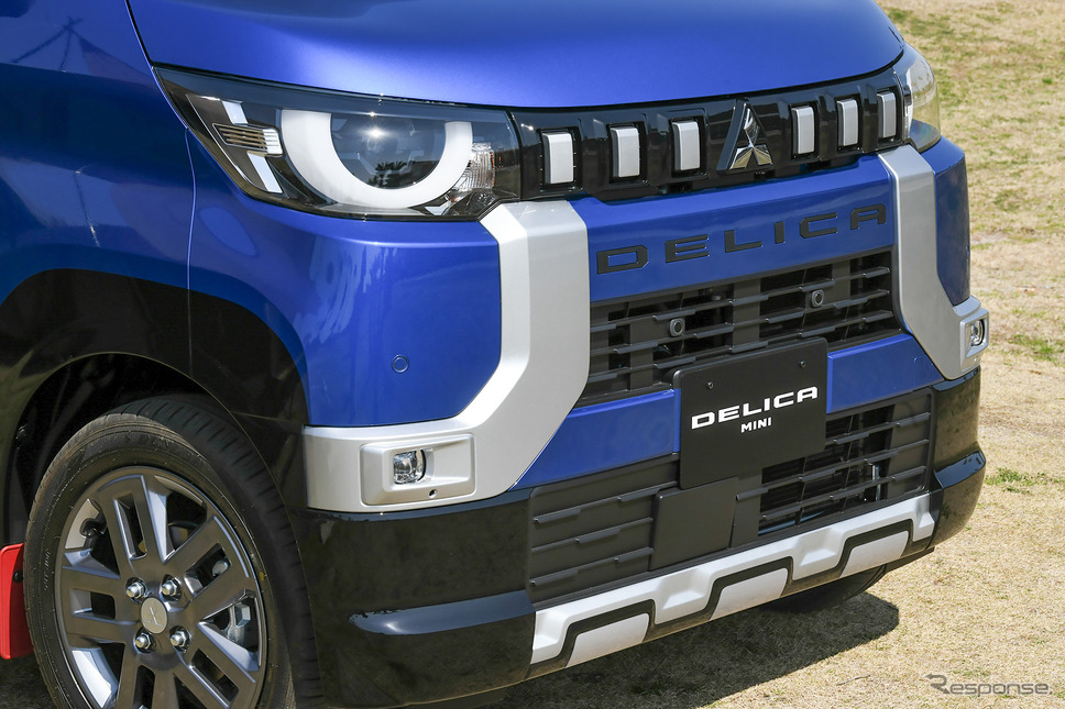 三菱 デリカミニ T Premium(ディーラーオプション ワイルドアドベンチャースタイル装着車)《写真撮影 中野英幸》