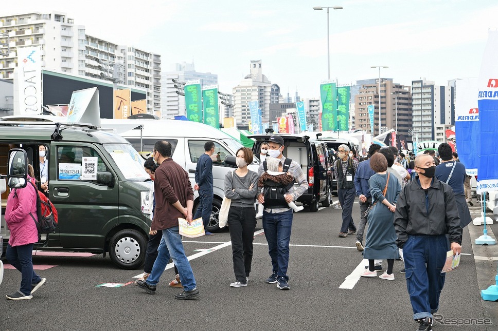神奈川キャンピングカーフェア(会場の模様)《写真提供 神奈川キャンピングカーフェア実行委員会》