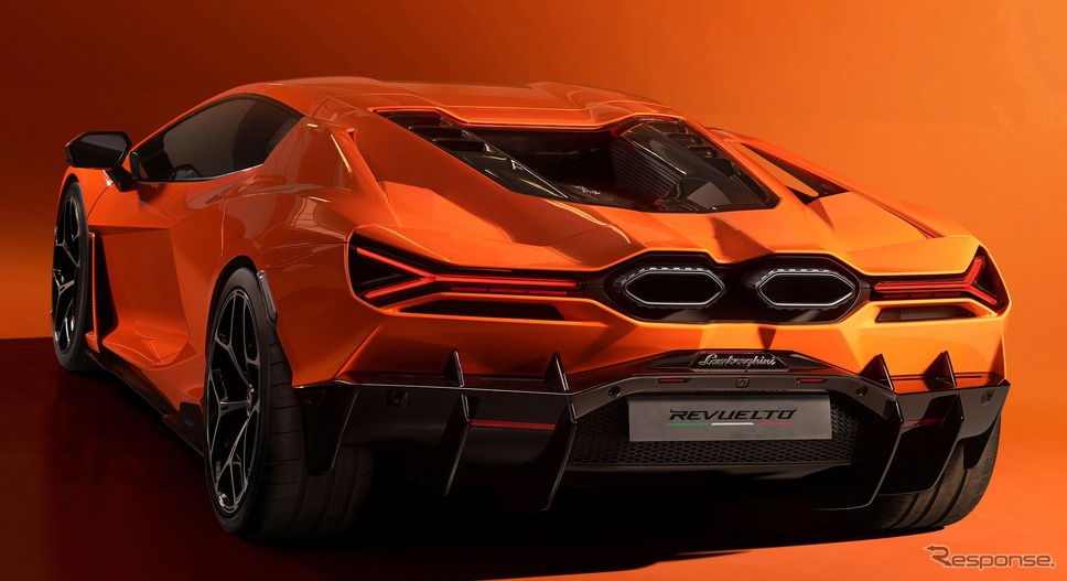 ランボルギーニ・レヴエルト《photo by Lamborghini》