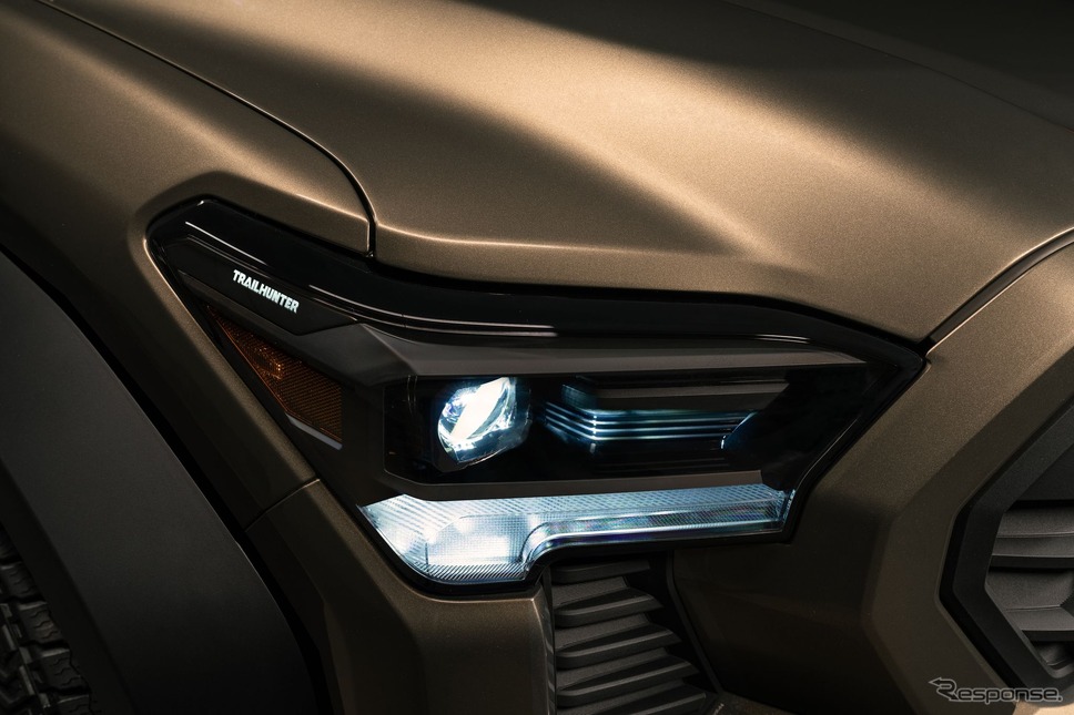 トヨタ・タコマ 新型の「トレイルハンター」のティザー写真《photo by Toyota》
