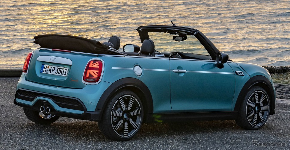 MINI コンバーチブル の「シーサイドエディション」《photo by MINI》