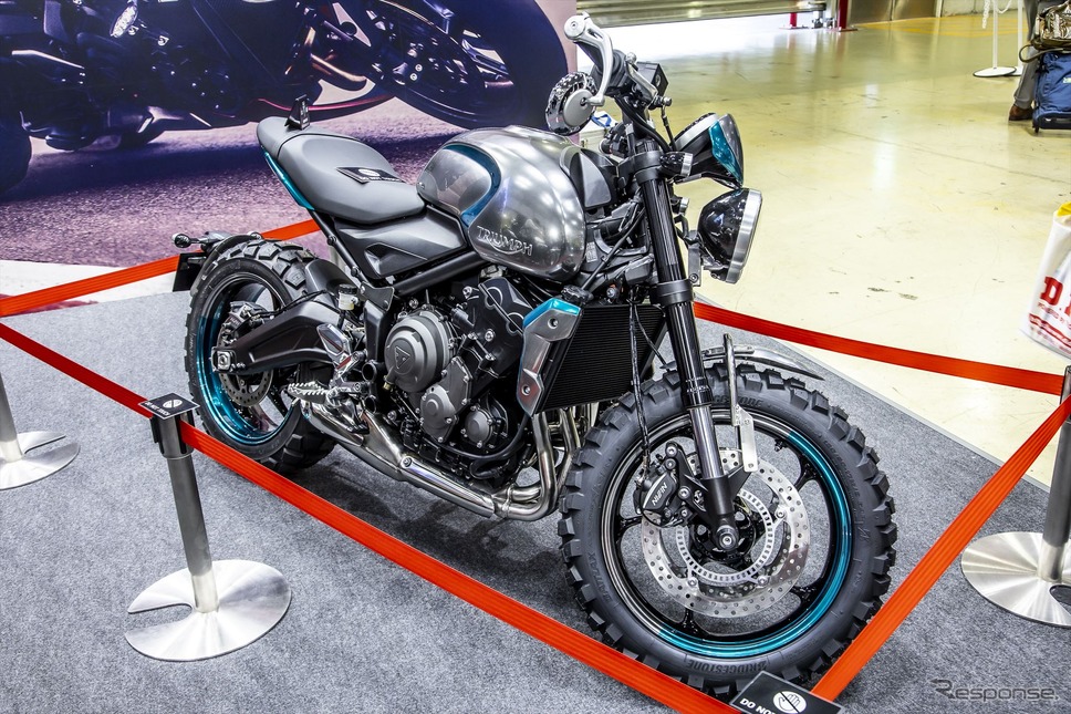 トライアンフ トライデント660カスタム(東京モーターサイクルショー2023)《写真撮影 山内潤也》