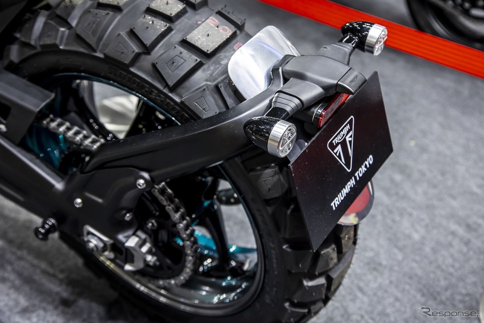 トライアンフ トライデント660カスタム(東京モーターサイクルショー2023)《写真撮影 山内潤也》