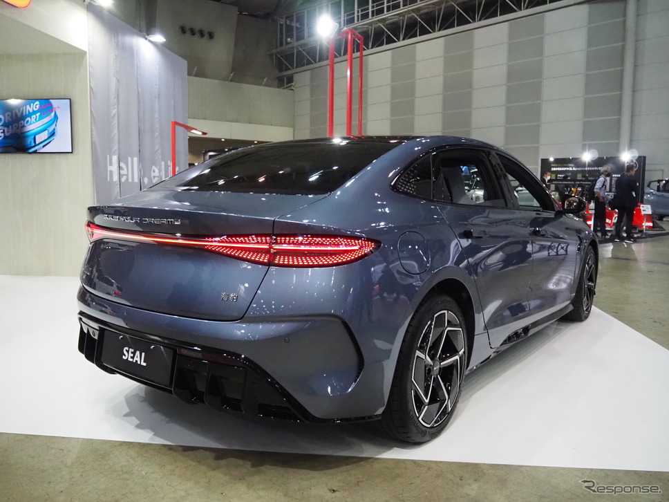 BYDシール(オートモビルカウンシル2023)《写真撮影 高木啓》