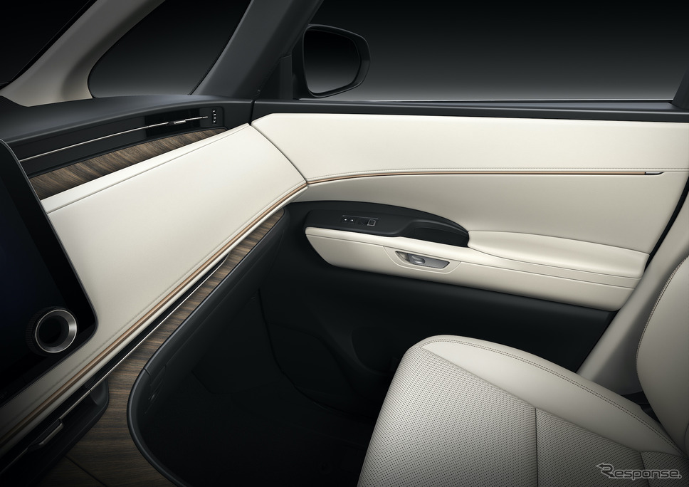 レクサス LM 新型(プロトタイプ)《Photo by LEXUS》