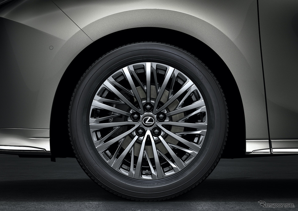 レクサス LM 新型の19インチホイール(プロトタイプ)《Photo by LEXUS》