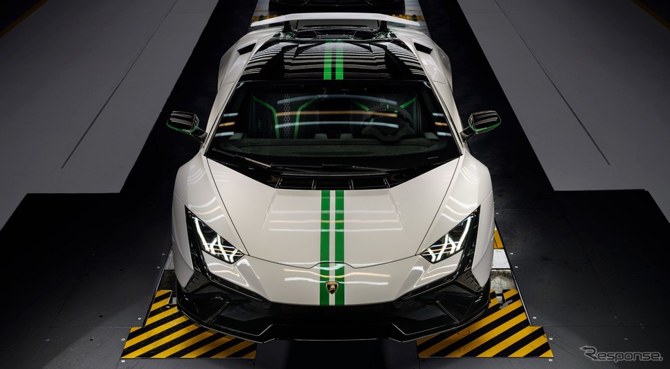 ランボルギーニ・ウラカン・テクニカ の創業60周年記念車《photo by Lamborghini》
