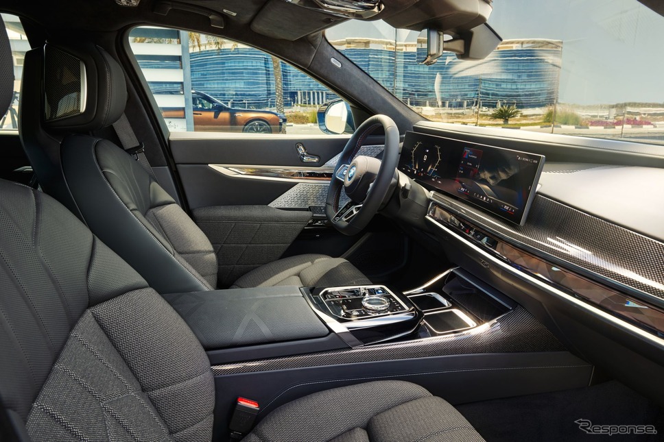 BMW i7 の「M70 xDrive」《photo by BMW》
