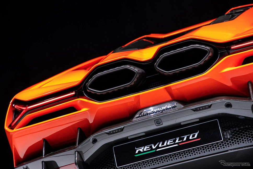 ランボルギーニ・レヴエルト(上海モーターショー2023)《photo by Lamborghini》