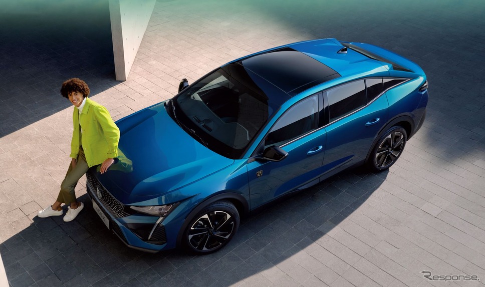 プジョー 408X(グローバル名:プジョー408 新型)《photo by Peugeot》