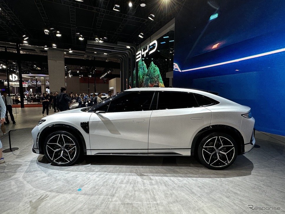 BYD 宋L(上海モーターショー2023)《写真撮影 八杉理@現代文化研究所》