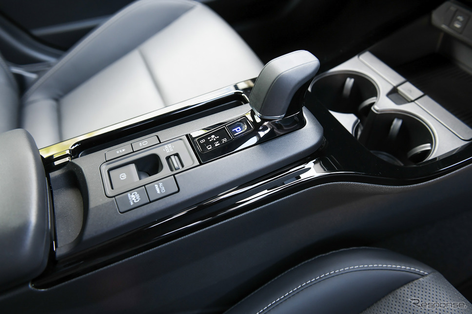 トヨタ プリウスPHEV《写真撮影 中野英幸》