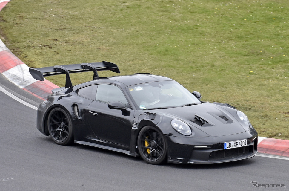 ポルシェ 911 GT2 RS 次期型プロトタイプ(スクープ写真)《APOLLO NEWS SERVICE》